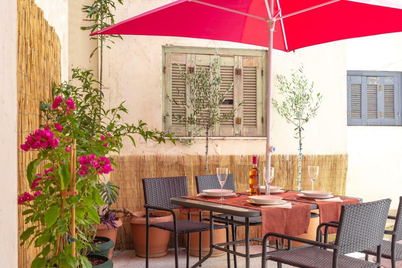 Apartamento de 80 m² en Exarchia, con 3 habitación Atenas Exterior foto