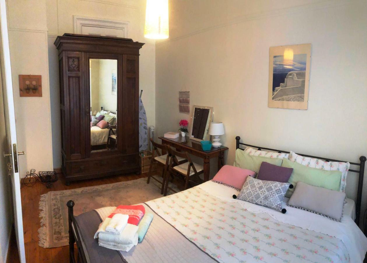 Apartamento de 80 m² en Exarchia, con 3 habitación Atenas Exterior foto